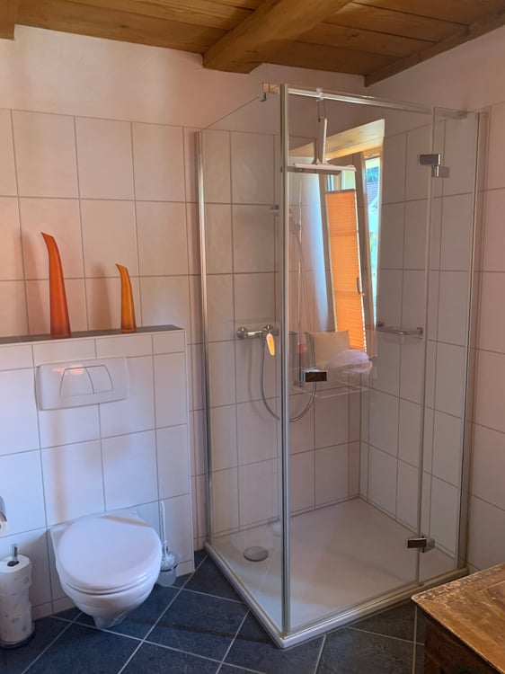 Wohnen wie im Einfamilienhaus! 5.5-Zimmer-Duplex-Wohnung in Staffelbach 9