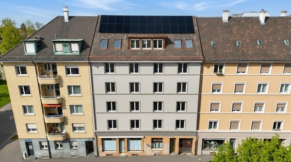 ALTBAU KÜSST MODERNE - WOHNERLEBNIS NÄHE REIHNPROMENADE 7