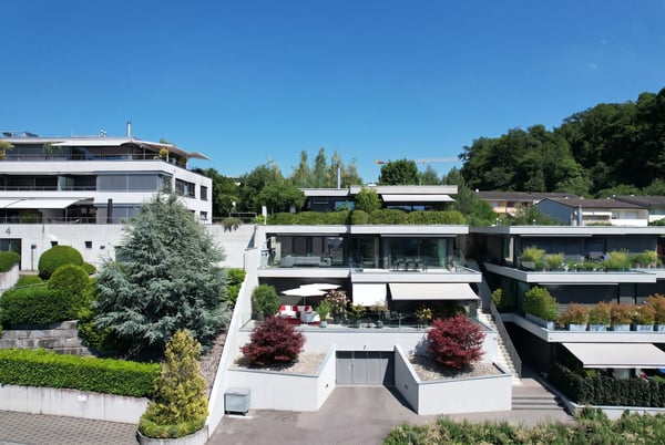 DESIGNERWOHNUNG MIT LIEBE ZUM DETAIL UND PANORAMASICHT 3
