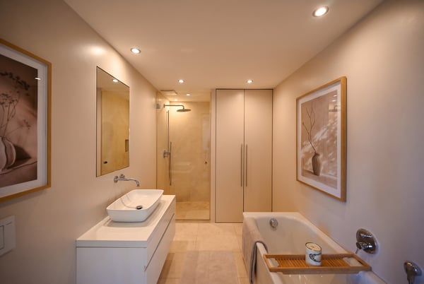 LUXURIÖSE DESIGNERWOHNUNG MIT PANORAMA-DACHTERRASSE UND KLIMAANLAGE 4