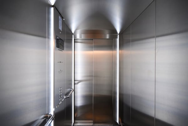 URBAN. AUSSERGEWÖHNLICH. MODERN. 11