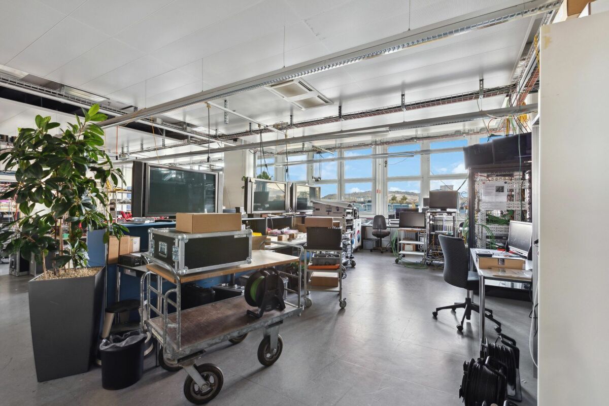 BIG Bern - modern spaces for office, laboratory, storage or workshop
