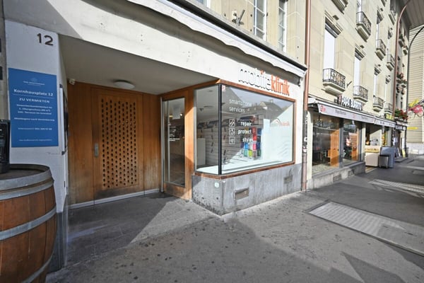 Attraktive Verkaufsfläche direkt am Kornhausplatz in Bern 8