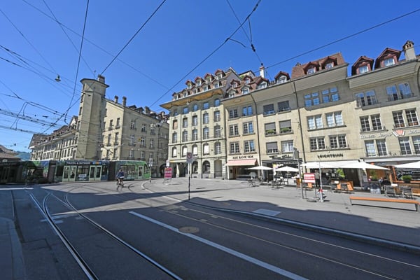 Attraktive Verkaufsfläche direkt am Kornhausplatz in Bern 1