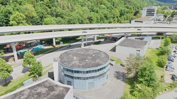 Einzigartige Büro- und Gewerbeflächen an top Lage im Bieler Bözingenfeld zu vermieten 5