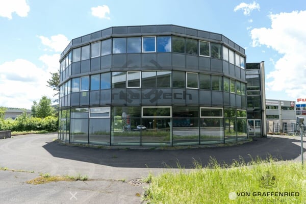 Einzigartige Büro- und Gewerbeflächen an top Lage im Bieler Bözingenfeld zu vermieten 1
