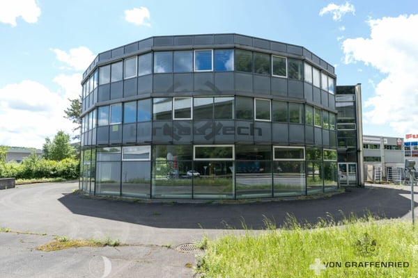 Einzigartige Büro- und Gewerbeflächen an top Lage im Bieler Bözingenfeld zu vermieten 1