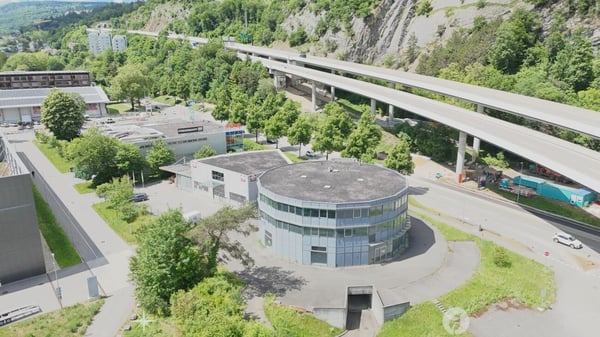 Einzigartige Büro- und Gewerbeflächen an top Lage im Bieler Bözingenfeld zu vermieten 4