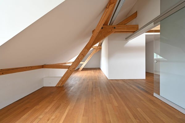 Grosszügige 4.5-Zimmer -Loftwohnung 6