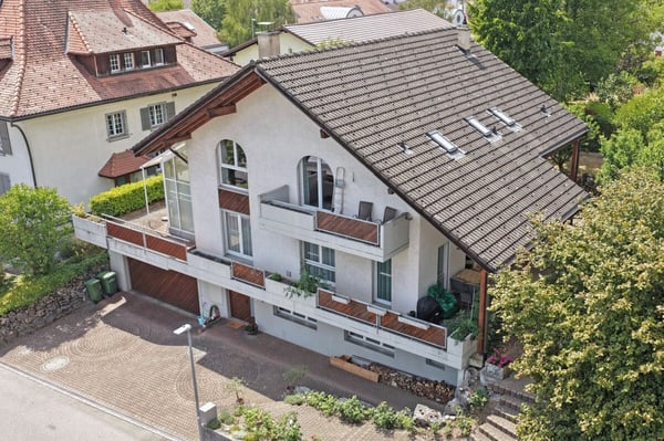 Grosszügiges Einfamilienhaus mit Garten an beliebter Wohnlage