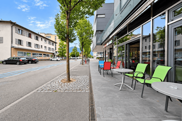 Bistrofläche an attraktiver Lage beim Strättligen Markt in Thun 12