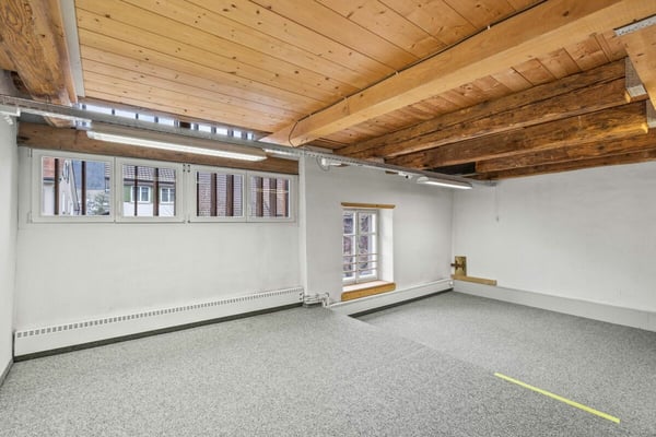 Arbeiten in besonderer Architektur - mitten im alten Dorfkern von Lausen 4