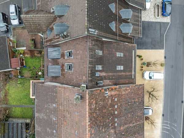 Arbeiten in besonderer Architektur - mitten im alten Dorfkern von Lausen 12