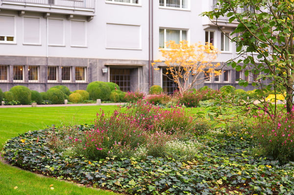 Live urban - central location off Aeschenplatz 7