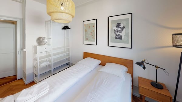 Renoviert & trendig - Renovierte Altbau-Wohnung nahe Bahnhof SBB 5