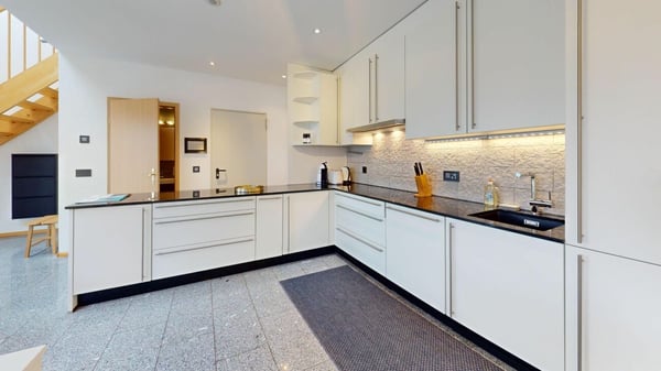 Unique Serviced Living @ Basel SBB / Gundeldingen 9