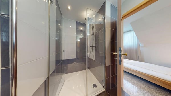 Unique Serviced Living @ Basel SBB / Gundeldingen 11