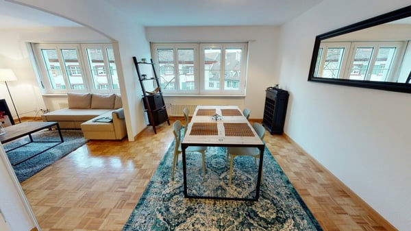 Unique Serviced Living @ Old Town 0131