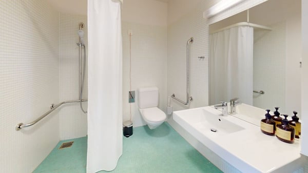 Unique Serviced Living @ St. Jakob-Park 7