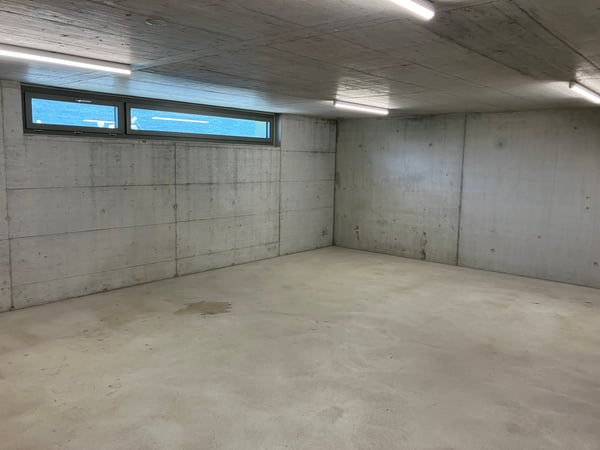 Gewerberaum im 1. Untergeschoss zu vermieten 3