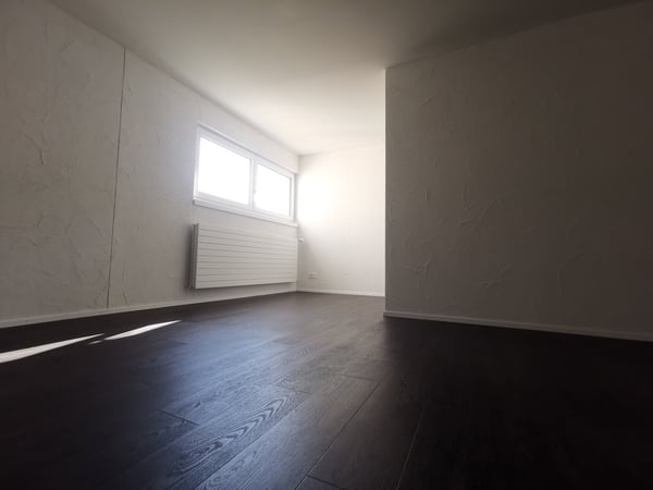 Lichtdurchflutete 3.5 Zimmerwohnung mit charmanten Sichtbalken 7