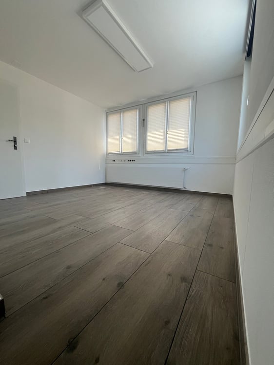 Moderne Gewerbe- / Büroflächen zu vermieten 8