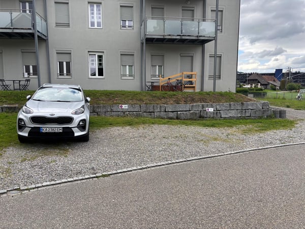 Bequem parken  Ihr Stellplatz ist bereit!