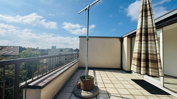 1.5-Zimmerwohnung mit Balkon, eigenem Waschturm, Keller und Veloraum 3