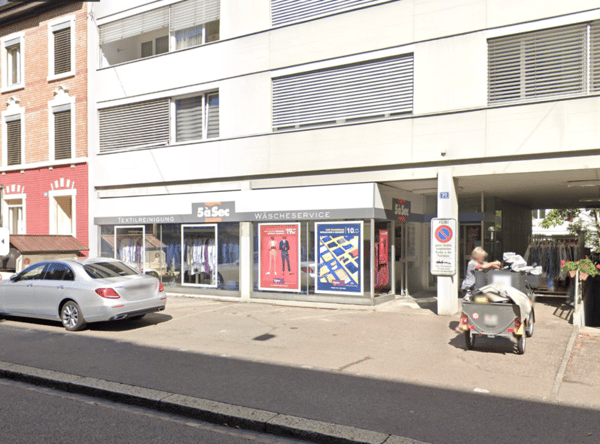 Teilsanierte 1.5-Zi.-Wohnung mit 2 Balkonen, Lift und Keller 1