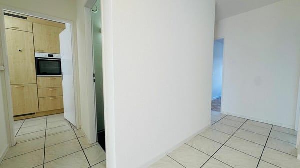 Gepflegte 1.5-Zi.-Wohnung mit Terrasse, Keller & 1 EHP 4