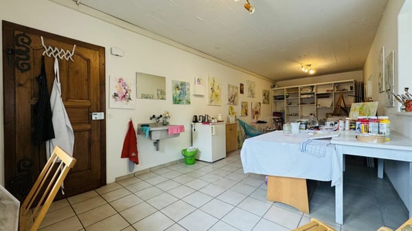 Büro-/Atelierraum ca. 7 m² mit Parkplatz in Bättwil - ab 2.4.2026 3