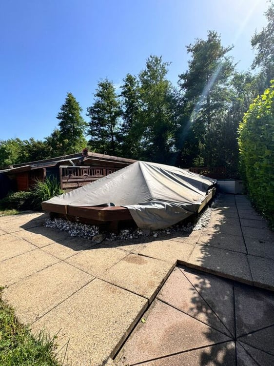 Eckeinfamilienhaus mit Garten, Carport, Pool und 1.5 Zimmern - per sofort verfügbar 18