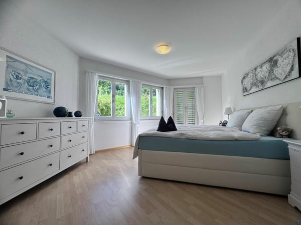 Gepflegtes MFH in Topzustand, solide Mieterschaft, schöne Lage 6