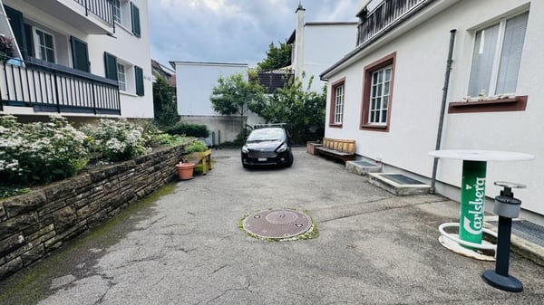 Attraktive Gewerbefläche (über 240 m²) mit Terrasse & 8 Parkplätzen 5