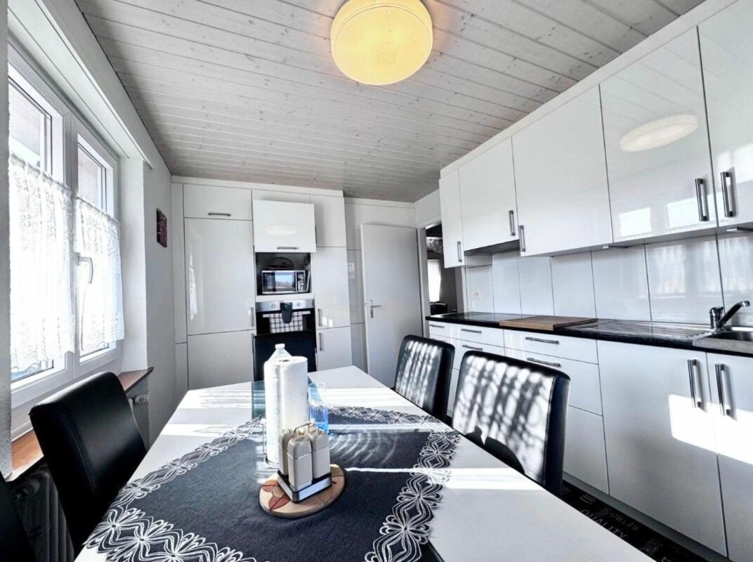 4.5-Zimmer-EFH mit 580 m²Grundstück, Garage & viel Potenzial