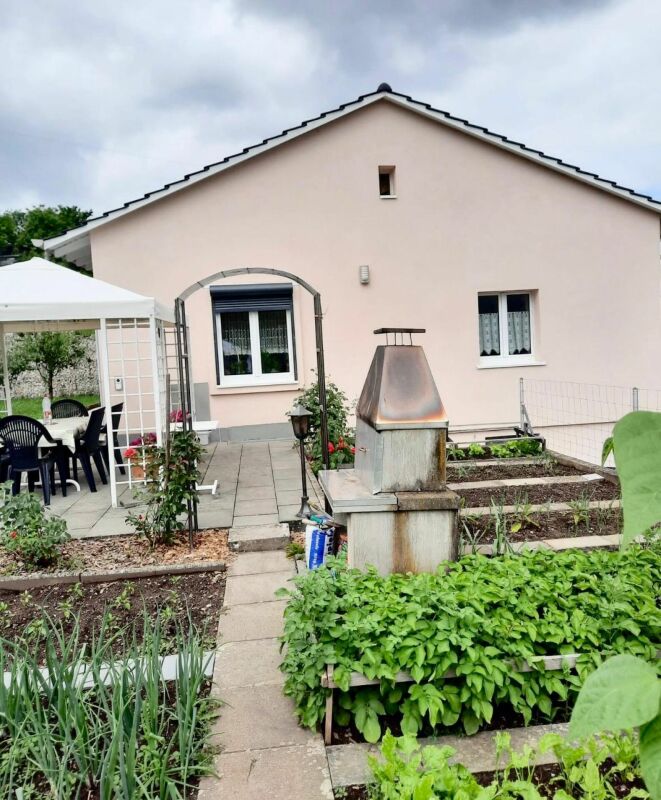 4.5-Zimmer-EFH mit 580 m²Grundstück, Garage & viel Potenzial