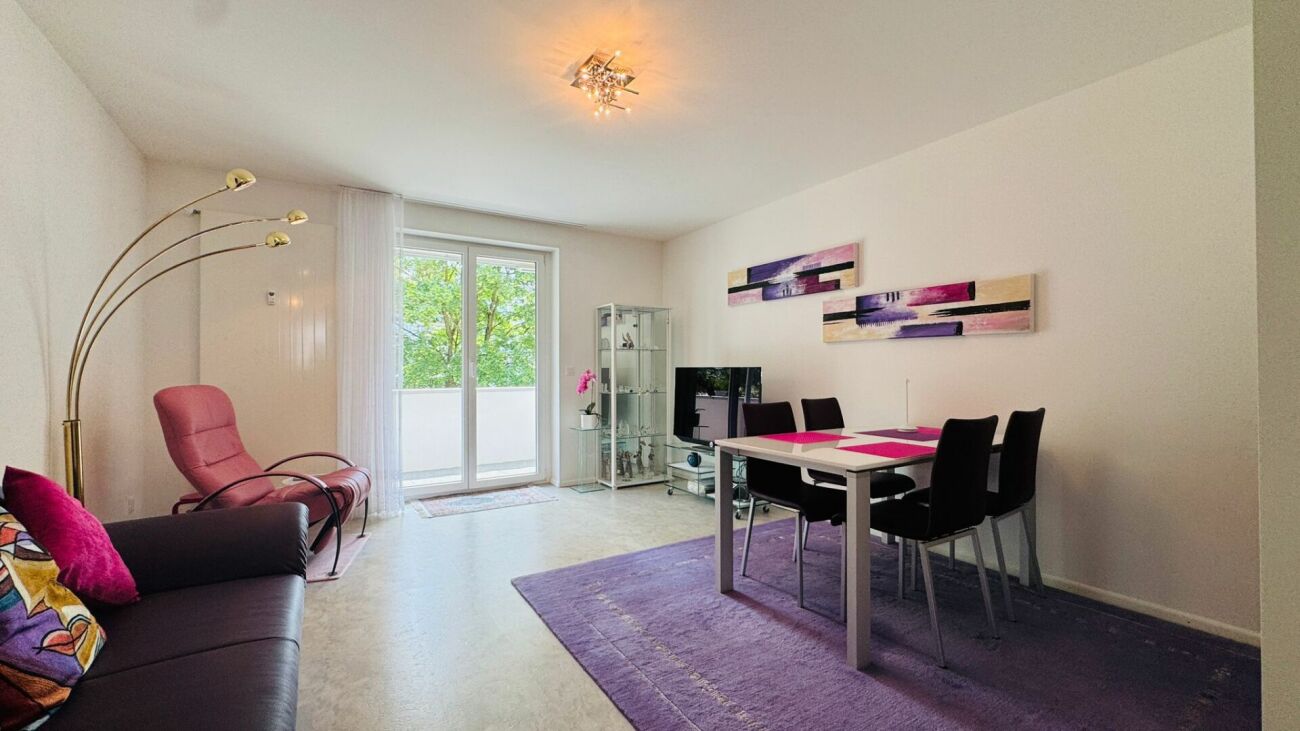 Gepflegte 3.5-Zimmerwohnung in Binningen mit Lift, 12 m² Balkon und eigenem Waschturm
