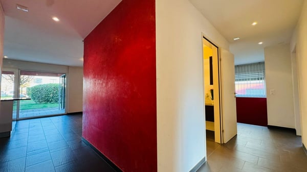 Gepflegte 5.5-Zimmer-Garten-Maisonettewohnung mit Wintergarten, Sitzplatz und Tiefgaragenplatz 10