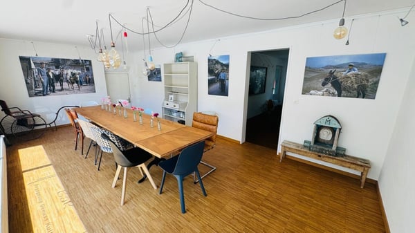 Gut sichtbare Gewerbefläche in Liestal mit Küche, Keller und Parkplatz 8