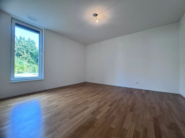 Exklusive, moderne 3.5-Zimmer-Attikawohnung mit grosser Terrasse & Waschturm 8
