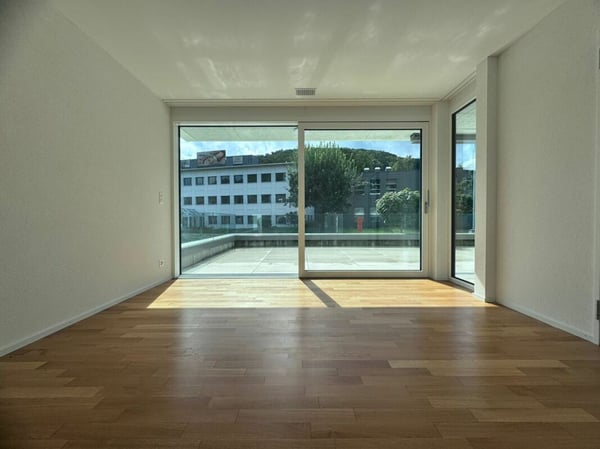 Exklusive moderne 4.5-Zimmer-Wohnung mit grosser Terrasse & Waschturm 7