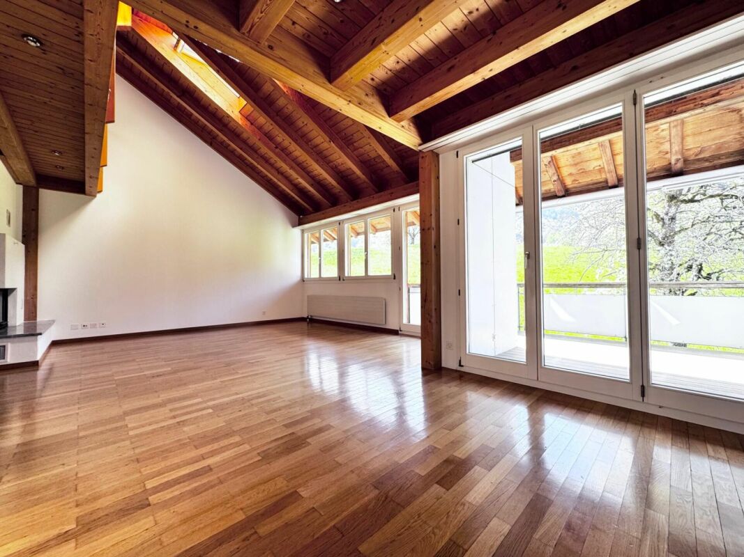 Wohnen mit Weitblick - Maisonette-Traumwohnung mit Galerie & 2 Balkonen