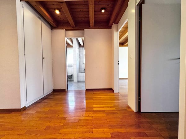 Wohnen mit Weitblick - Maisonette-Traumwohnung mit Galerie & 2 Balkonen 4