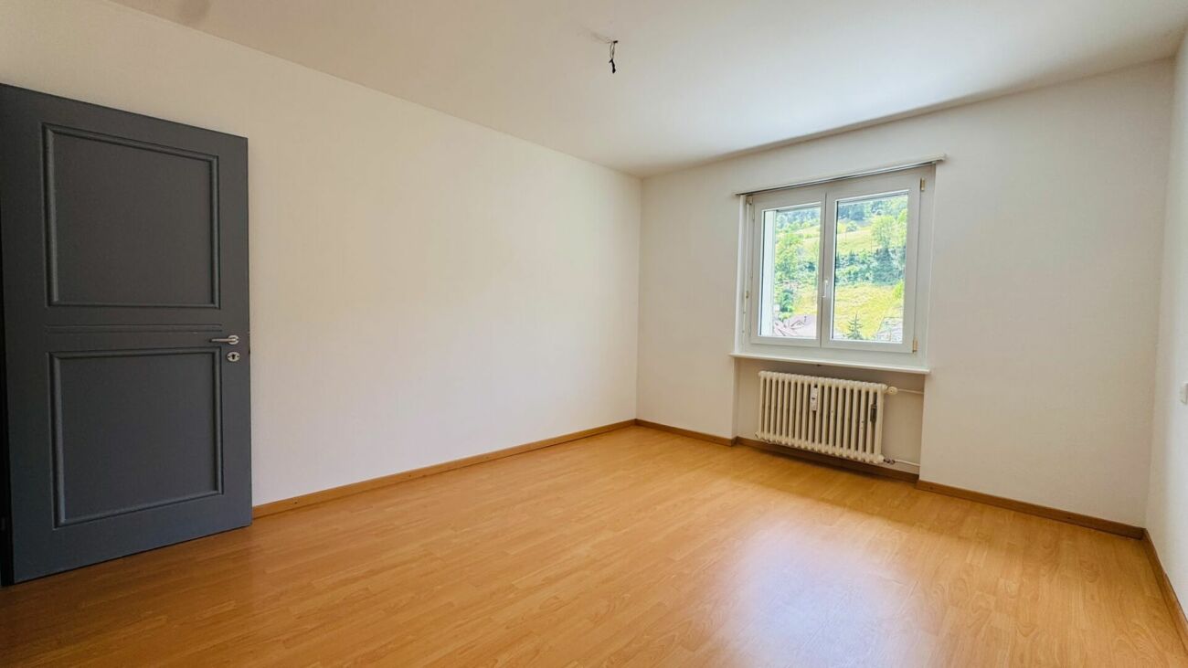 Helle 3-Zimmer-Wohnung mit schöner Aussicht an ruhiger Lage in Waldenburg