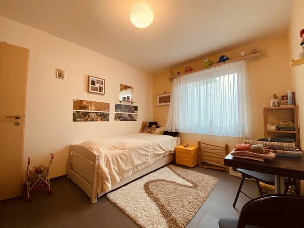 Nachhaltiges 7.5-Zimmer-Einfamilienhaus mit Photovoltaikanlage, Pool, Sauna & Fitness 8