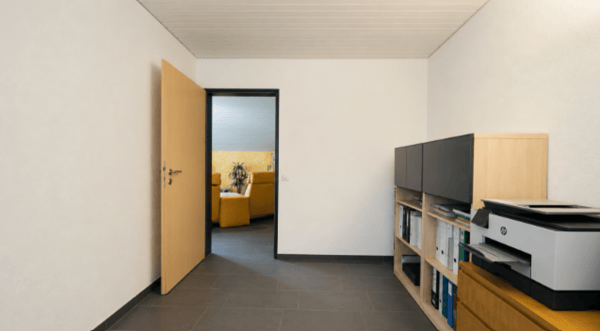 Nachhaltiges 7.5-Zimmer-Einfamilienhaus mit Photovoltaikanlage, Pool, Sauna & Fitness 11