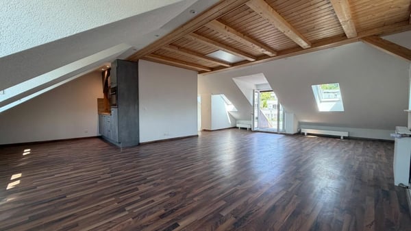 Helle 5-Zimmer-Maisonettewohnung mit grosser Terrasse in Gelterkinden 10