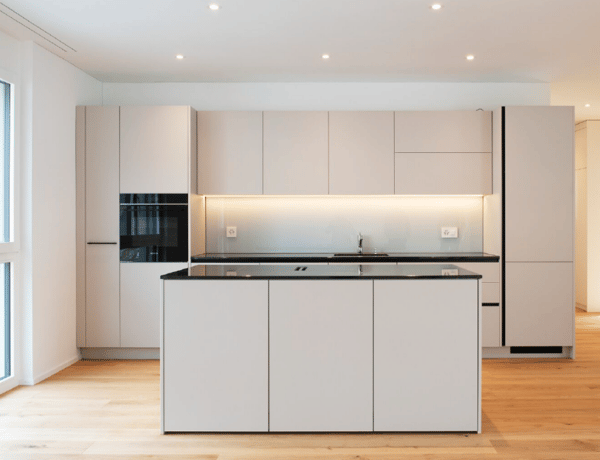 Neubau-Gartenwohnung (w1) mit Sitzplatz, Privatgarten, Lift, Keller und 1 AEHP 2