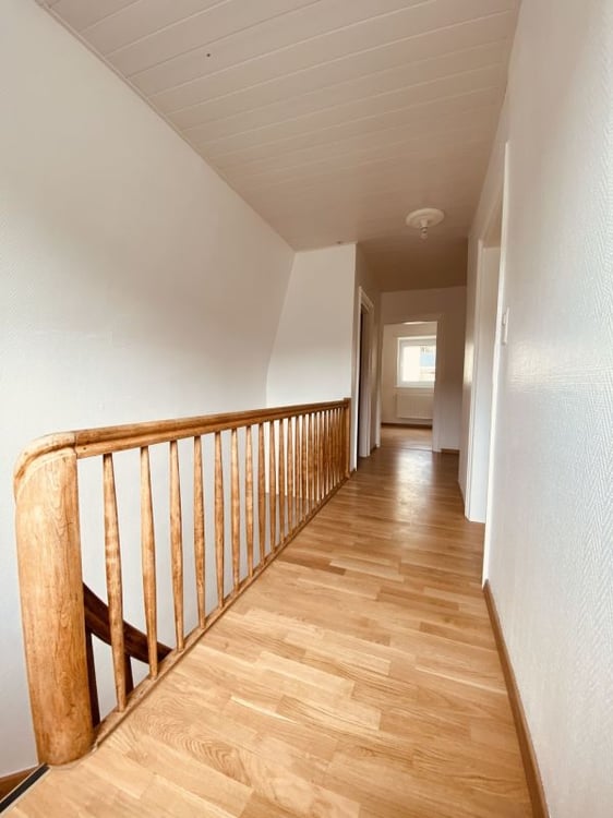 Renoviertes 4.5-Zimmer-Haus mit Sitzplatz und Keller - Ideal für Singles, Paare oder kleine Familien 14
