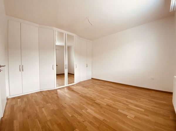 Renoviertes 4.5-Zimmer-Haus mit Sitzplatz und Keller - Ideal für Singles, Paare oder kleine Familien 11
